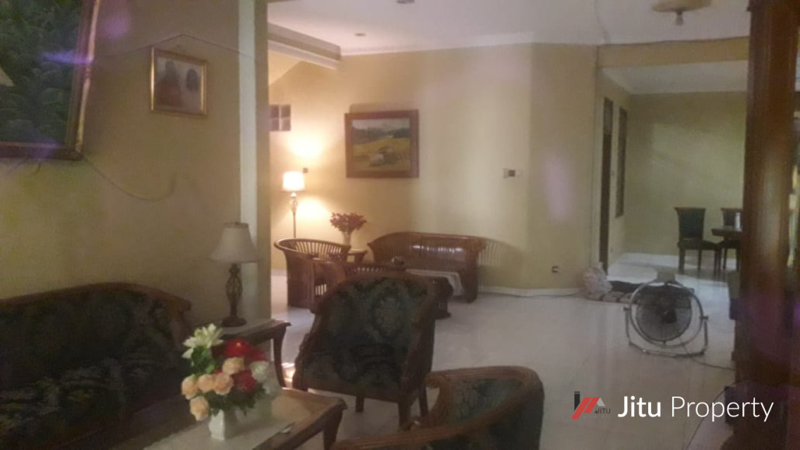 Rumah mewah 2lt Jati Cempaka Pondok Gede Kota Bekasi