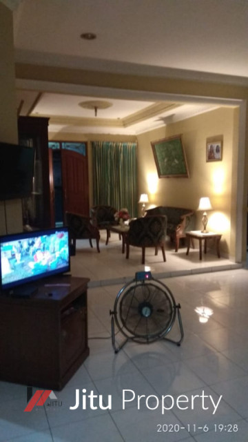 Rumah mewah 2lt Jati Cempaka Pondok Gede Kota Bekasi