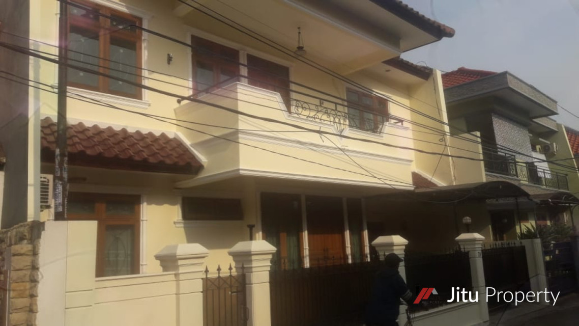 Rumah mewah 2lt Jati Cempaka Pondok Gede Kota Bekasi