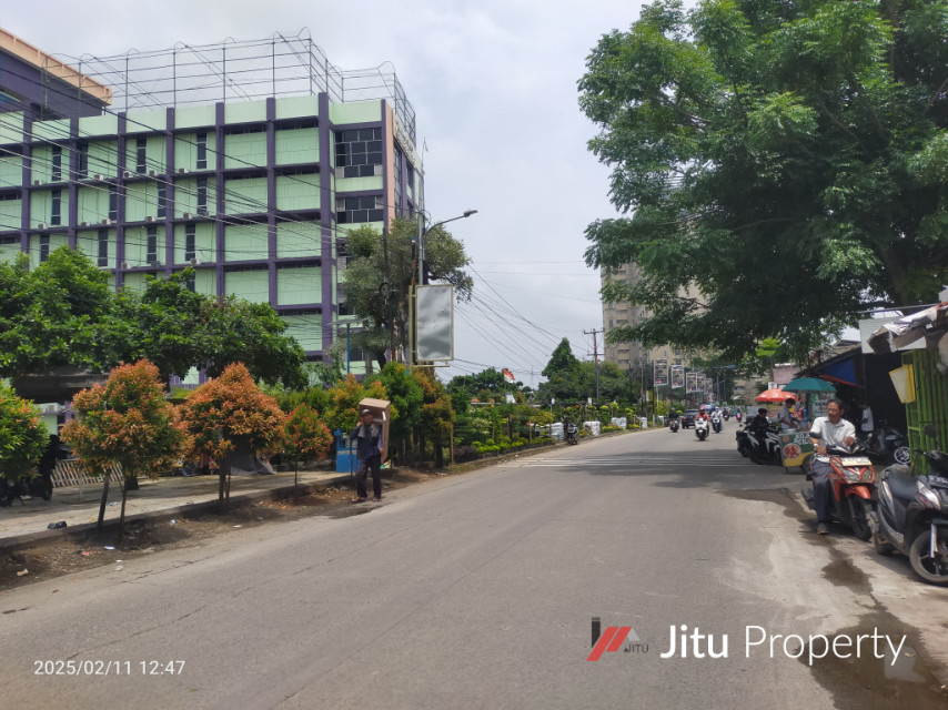 Dijual Tanah 2700 m² Jl. Raya Kelapa Dua Tangerang Dekat Supermall