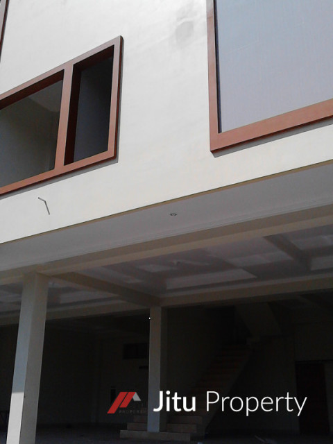 Disewakan Ruko Strategis Jalan HOS Cokroaminoto no 88 Yogyakarta