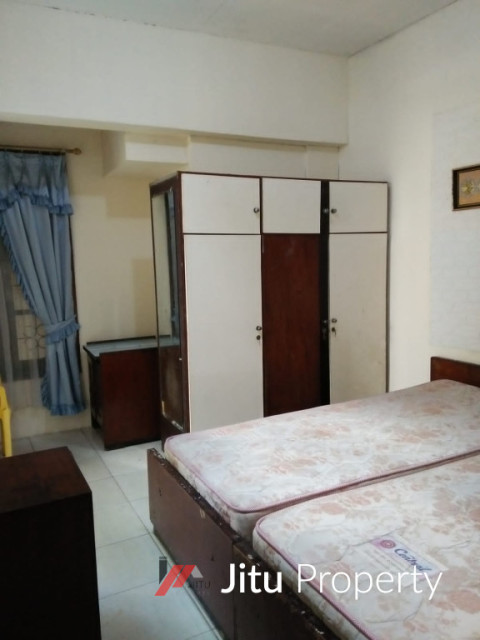 Kos Surabaya Barat 6 Kamar Kekeluargaan Non AC Sukomanunggal