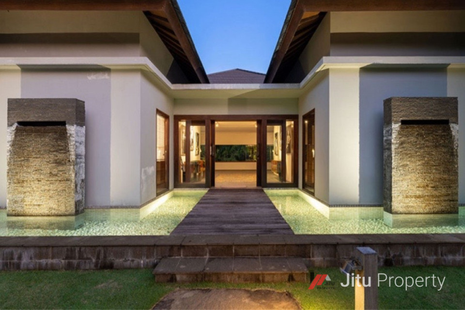 One Hectare Riverside Villa & Apartment Complex in Kediri, Tabanan