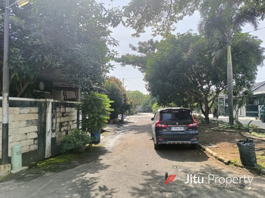 Dijual Rumah Hook Pemukiman Muslim Vila Rizki Ilhami lt 225/150
