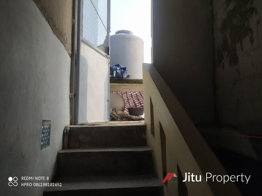 Rumah Asri dan Bagus Lt 200 m2 dekat Grand Depok CIty